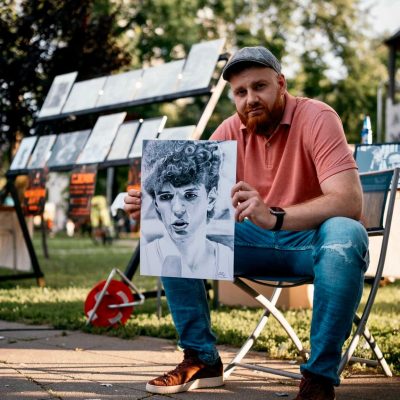 Portret Dražena Petrovića na izložbi 2024.